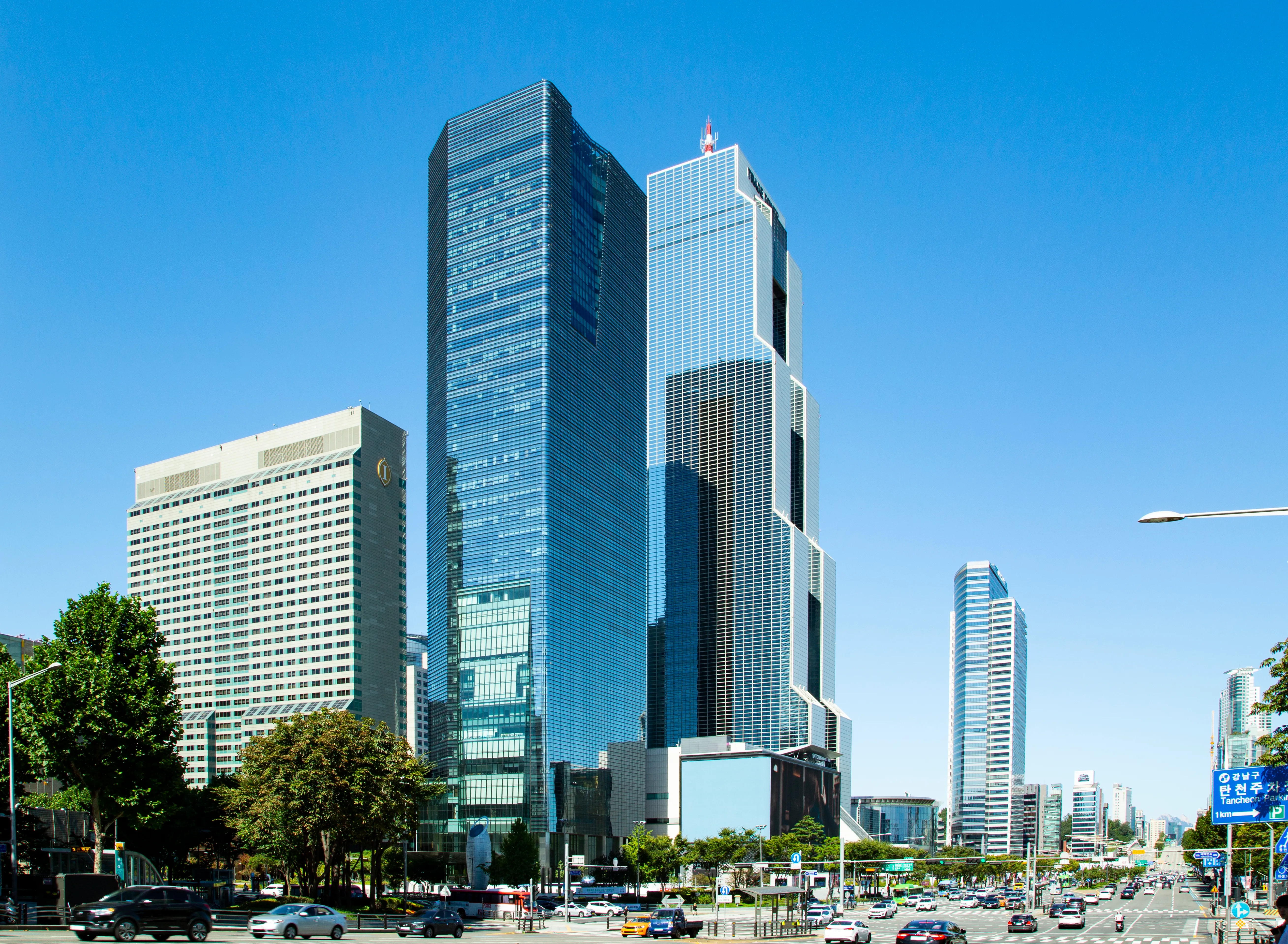 Small business lawyer | Due Diligence and Target Review