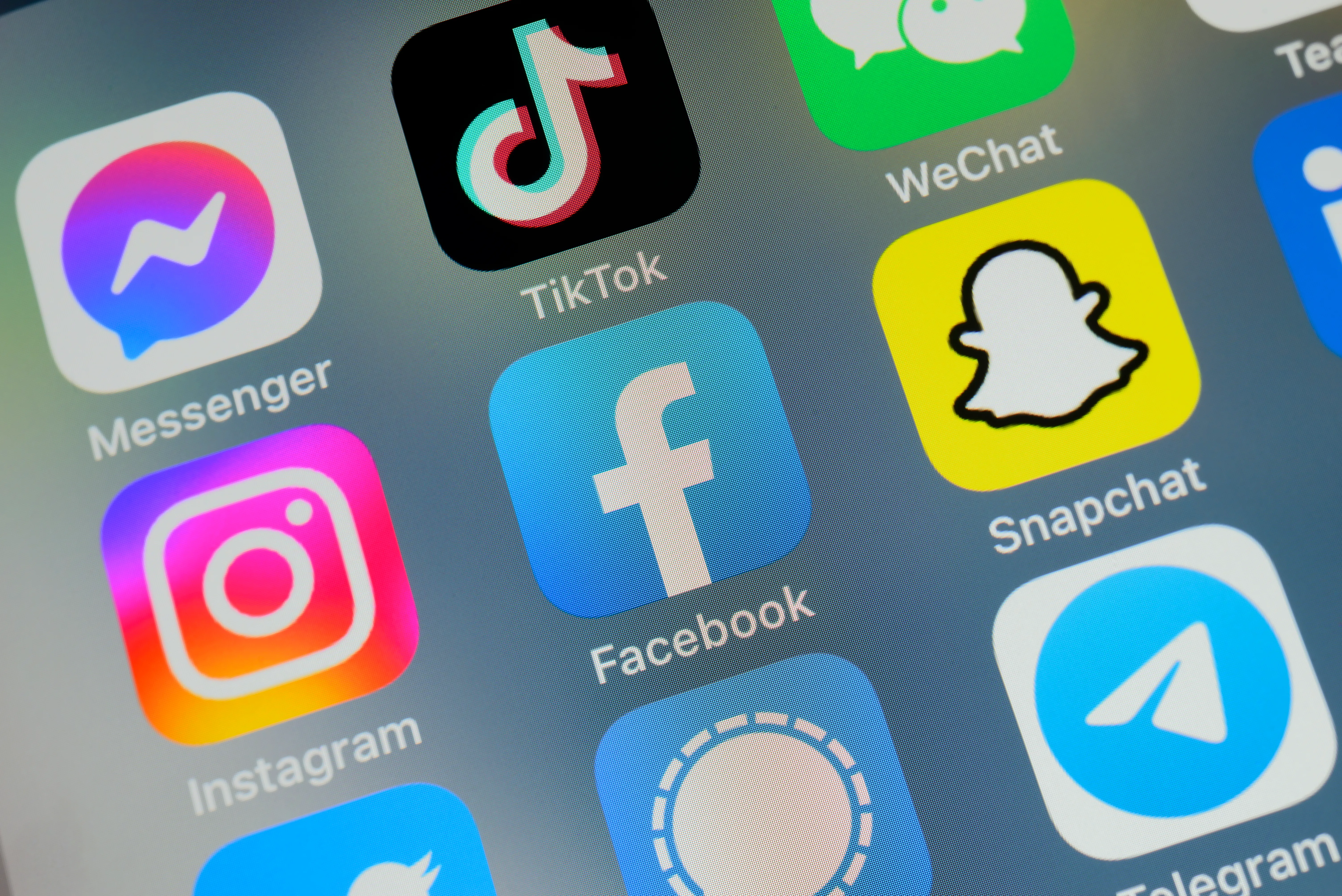 Defamation Complaint | Defense Strategy and Mitigation Arguments