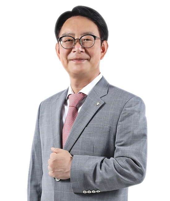 Profile photo of Ike Lee, Of Counsel