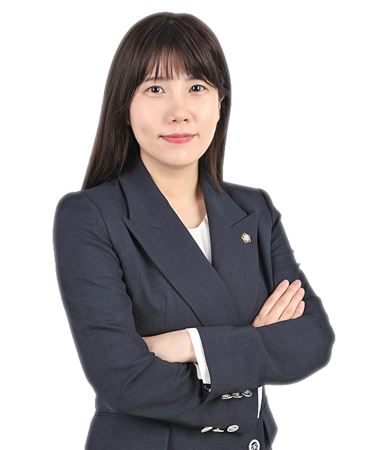Profile photo of Scarlett Choi, Of Counsel